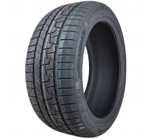 Royal Black Royal Winter UHP 235/40 R18 95V